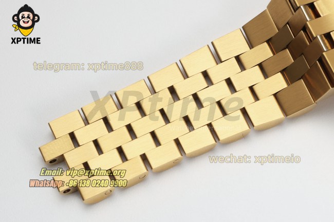 GMT Master II 126718 GRNR 40mm 3EF Tiger Iron/Dot on Jub YG/YG Bracelet SH3285 GMT Master II 126718 GRNR 40mm 3EF Tiger Iron/Dot on Jub YG/YG Bracelet SH3285