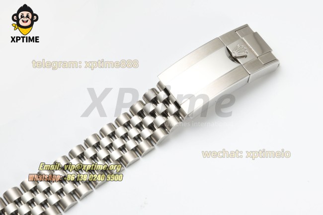 GMT Master II 126729 40mm 3EF Green/Dot on Jub SS/SS Bracelet SH3285 Super Clone GMT Master II 126729 40mm 3EF Green/Dot on Jub SS/SS Bracelet SH3285 Super Clone