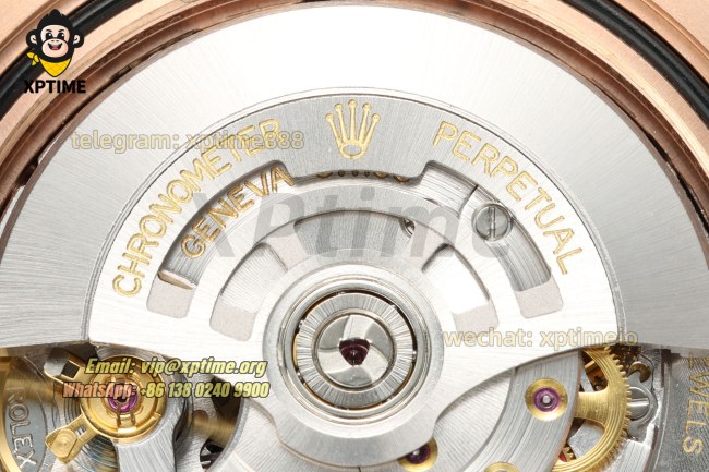 GMT Master II 126715 Rootbeer 40mm 3EF Tiger Iron/Dot on Oys RG/RG Bracelet SH3285 GMT Master II 126715 Rootbeer 40mm 3EF Tiger Iron/Dot on Oys RG/RG Bracelet SH3285