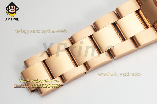 GMT Master II 126715 Rootbeer 40mm 3EF Tiger Iron/Dot on Oys RG/RG Bracelet SH3285 GMT Master II 126715 Rootbeer 40mm 3EF Tiger Iron/Dot on Oys RG/RG Bracelet SH3285