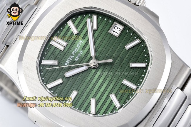 Nautilus 5711 40mm 3KF Green/Stick on SS/SS Bracelet A330SC Nautilus 5711 40mm 3KF Green/Stick on SS/SS Bracelet A330SC