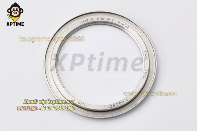 Nautilus 5711 40mm 3KF White/Stick on SS/SS Bracelet A324 Nautilus 5711 40mm 3KF White/Stick on SS/SS Bracelet A324