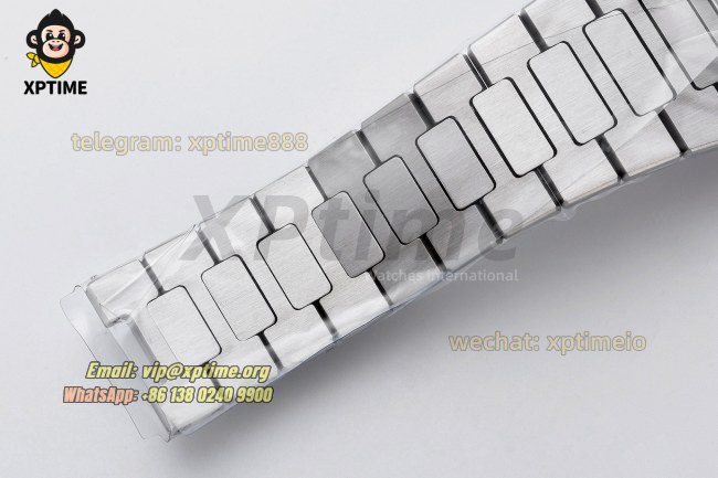 Nautilus 5711 40mm 3KF Blue/Stick on SS/SS Bracelet A330SC Nautilus 5711 40mm 3KF Blue/Stick on SS/SS Bracelet A330SC