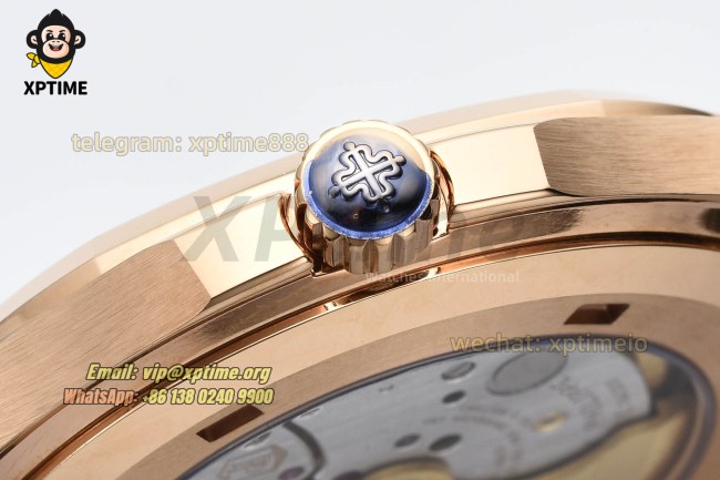 Aquanaut Ref.5167R 40MM 3KF Brown/Numerals on RG/RU Bracelet A330 Aquanaut Ref.5167R 40MM 3KF Brown/Numerals on RG/RU Bracelet A330
