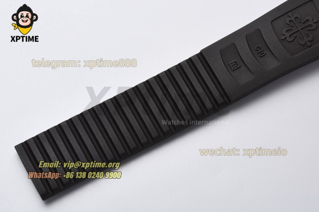 Aquanaut Ref.5167R 40MM 3KF Brown/Numerals on RG/RU Bracelet A330 Aquanaut Ref.5167R 40MM 3KF Brown/Numerals on RG/RU Bracelet A330