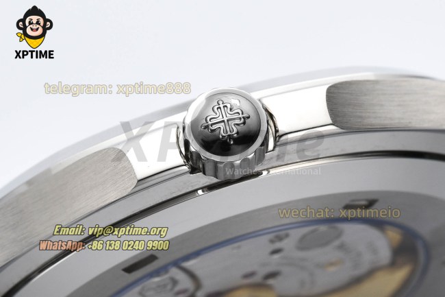 Aquanaut Ref.5168R 42MM 3KF Green/Numerals on SS/RU Bracelet A330 Aquanaut Ref.5168R 42MM 3KF Green/Numerals on SS/RU Bracelet A330