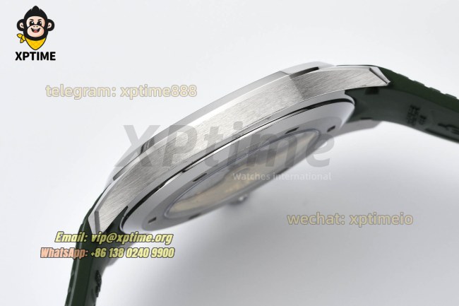 Aquanaut Ref.5168R 42MM 3KF Green/Numerals on SS/RU Bracelet A330 Aquanaut Ref.5168R 42MM 3KF Green/Numerals on SS/RU Bracelet A330