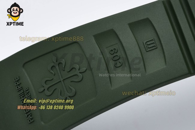Aquanaut Ref.5168R 42MM 3KF Green/Numerals on SS/RU Bracelet A330 Aquanaut Ref.5168R 42MM 3KF Green/Numerals on SS/RU Bracelet A330