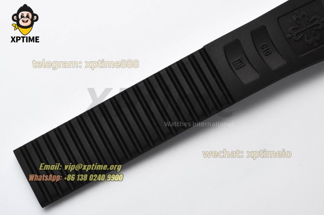 Aquanaut Ref.5167 40MM 3KF Black/Numerals on SS/RU Bracelet A330 Aquanaut Ref.5167 40MM 3KF Black/Numerals on SS/RU Bracelet A330