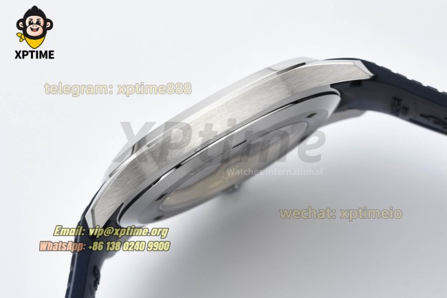 Aquanaut Ref.5168 42MM 3KF Blue/Numerals on SS/RU Bracelet A330 Aquanaut Ref.5168 42MM 3KF Blue/Numerals on SS/RU Bracelet A330