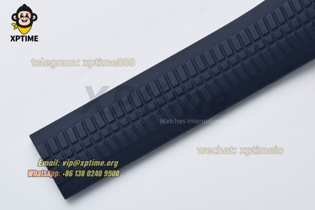 Aquanaut Ref.5168 42MM 3KF Blue/Numerals on SS/RU Bracelet A330 Aquanaut Ref.5168 42MM 3KF Blue/Numerals on SS/RU Bracelet A330