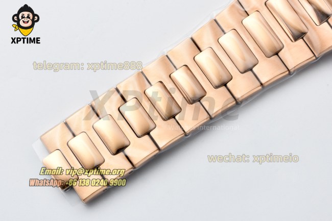 Nautilus 5711 40mm PPF Gray/Stick on RG/RG Bracelet A330 Nautilus 5711 40mm PPF Gray/Stick on RG/RG Bracelet A330