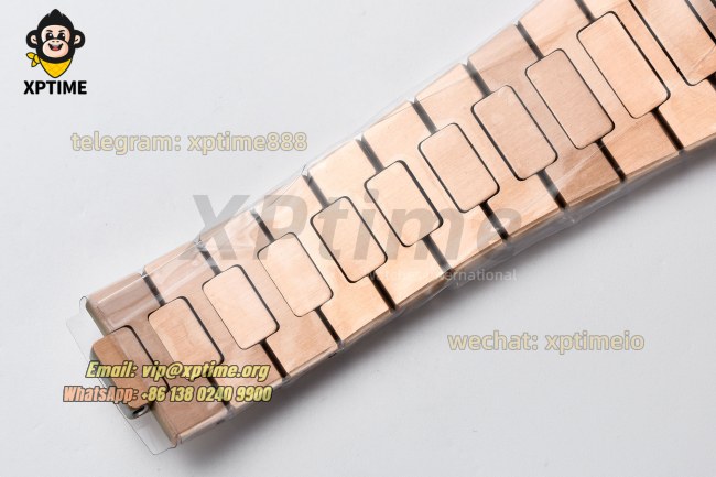 Nautilus 5711 40mm PPF Gray/Stick on RG/RG Bracelet A330 Nautilus 5711 40mm PPF Gray/Stick on RG/RG Bracelet A330
