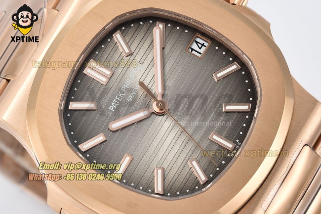 Nautilus 5711 40mm PPF Gray/Stick on RG/RG Bracelet A330 Nautilus 5711 40mm PPF Gray/Stick on RG/RG Bracelet A330