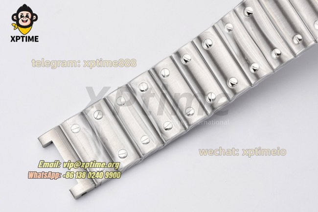 Santos De Cartier 40mm AF Green/Roman on SS/SS Bracelet MY9015 Santos De Cartier 40mm AF Green/Roman on SS/SS Bracelet MY9015