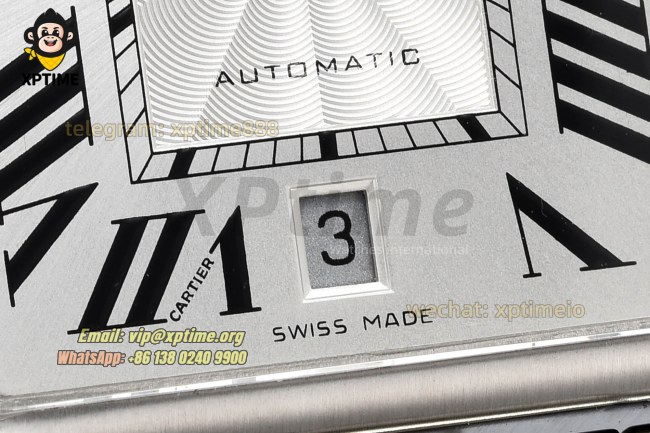 Tank Must Date 41mm AF White/Roman on SS/SS Bracelet Quartz Tank Must Date 41mm AF White/Roman on SS/SS Bracelet Quartz
