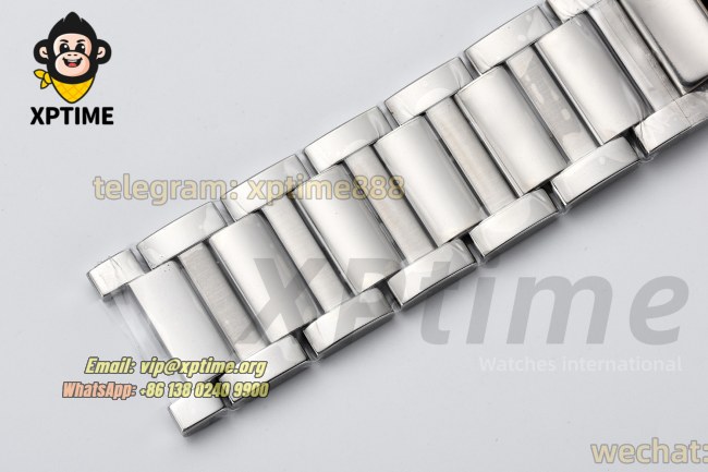 Tank Must Date 41mm AF White/Roman on SS/SS Bracelet Quartz Tank Must Date 41mm AF White/Roman on SS/SS Bracelet Quartz