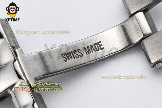 Panthere Secrete De Ladies 22mm AF White/Roman on SS/SS Bracelet Quartz Panthere Secrete De Ladies 22mm AF White/Roman on SS/SS Bracelet Quartz