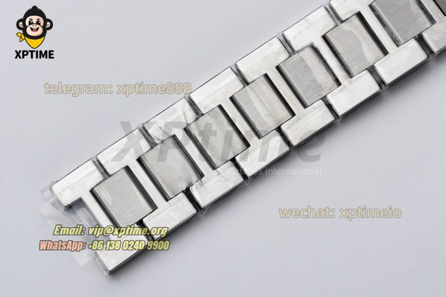 Tank Must 25.5mm AF White/Roman on SS/SS Bracelet Quartz Tank Must 25.5mm AF White/Roman on SS/SS Bracelet Quartz