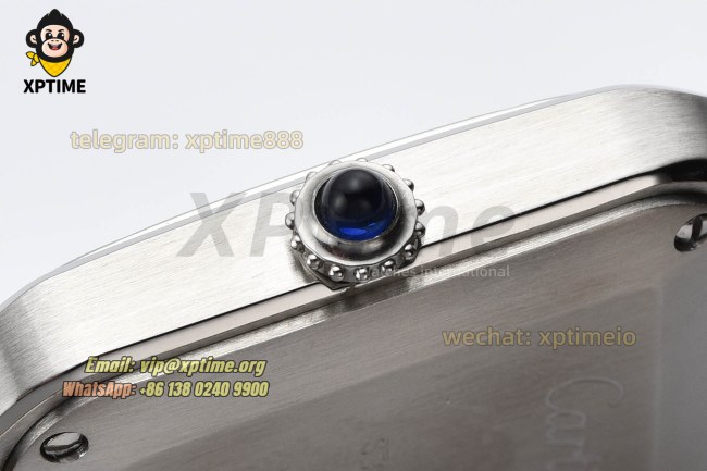 Santos Dumont 27.5mm AF White/Roman on SS/LE Strap Quartz Santos Dumont 27.5mm AF White/Roman on SS/LE Strap Quartz