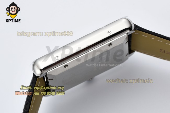 Tank Solo Date 41mm AF White/Roman on SS/LE Strap 9015 Tank Solo Date 41mm AF White/Roman on SS/LE Strap 9015