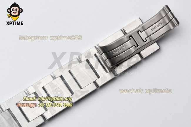 Ballon Bleu De Cartier 36mm AF White/Roman on SS/SS Bracelet NH05 Ballon Bleu De Cartier 36mm AF White/Roman on SS/SS Bracelet NH05