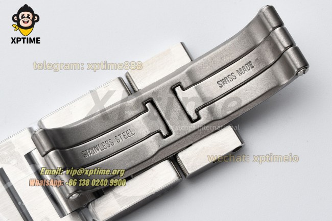 Ballon Bleu De Cartier 36mm AF White/Roman on SS/SS Bracelet NH05 Ballon Bleu De Cartier 36mm AF White/Roman on SS/SS Bracelet NH05