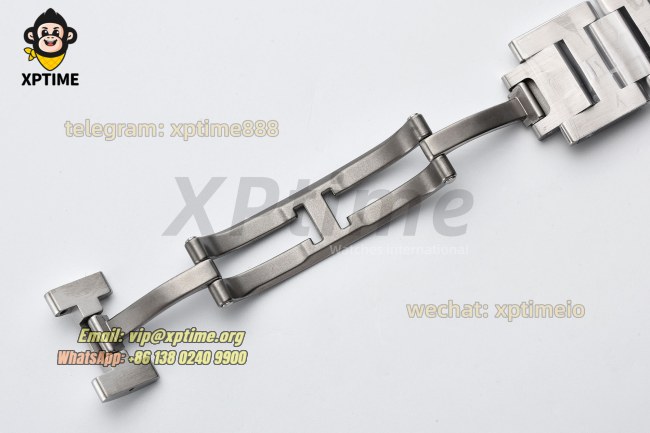 Ballon Bleu De Cartier 36mm AF White/Roman on SS/SS Bracelet NH05 Ballon Bleu De Cartier 36mm AF White/Roman on SS/SS Bracelet NH05