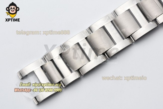 Ballon Bleu De Cartier 36mm AF White/Roman on SS/SS Bracelet Quartz Ballon Bleu De Cartier 36mm AF White/Roman on SS/SS Bracelet Quartz