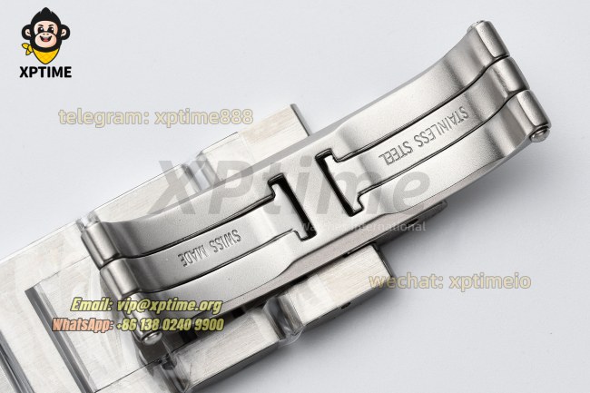 Ballon Bleu De Cartier 36mm AF White/Roman on SS/SS Bracelet Quartz Ballon Bleu De Cartier 36mm AF White/Roman on SS/SS Bracelet Quartz