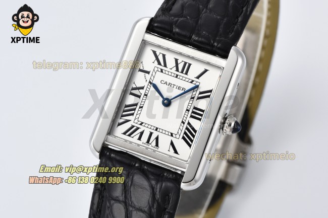 Tank Solo 24.4mm AF White/Roman on SS/LE Strap Quartz Tank Solo 24.4mm AF White/Roman on SS/LE Strap Quartz