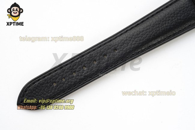 Tank Must 25.5mm AF White/Roman on SS/Lychee LE Strap Quartz Tank Must 25.5mm AF White/Roman on SS/Lychee LE Strap Quartz