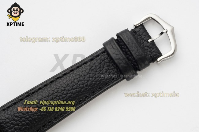 Tank Must 25.5mm AF White/Roman on SS/Lychee LE Strap Quartz Tank Must 25.5mm AF White/Roman on SS/Lychee LE Strap Quartz