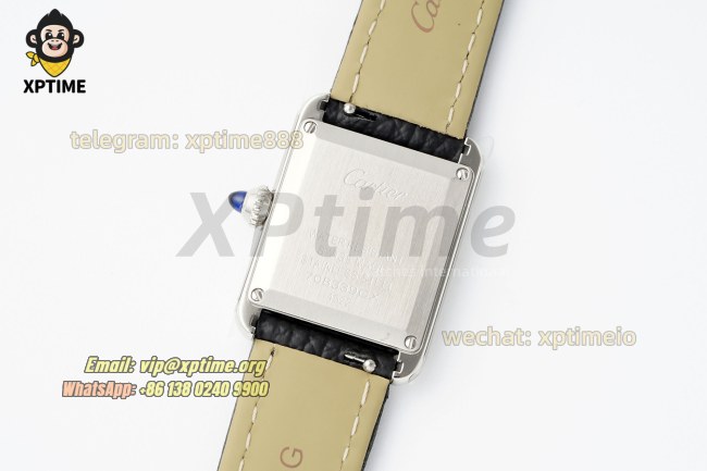 Tank Must 22mm AF White/Roman on SS/Lychee LE Strap Quartz Tank Must 22mm AF White/Roman on SS/Lychee LE Strap Quartz
