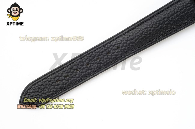 Tank Must 22mm AF White/Roman on SS/Lychee LE Strap Quartz Tank Must 22mm AF White/Roman on SS/Lychee LE Strap Quartz