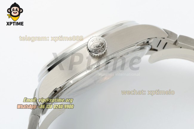 Portugieser 7 Days 42mm 2024 APS Gold/Numeral on SS/SS Bracelet A52010 Portugieser 7 Days 42mm 2024 APS Gold/Numeral on SS/SS Bracelet A52010