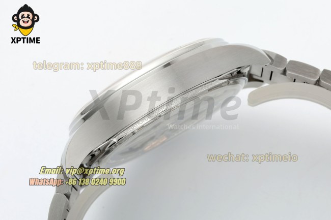 Portugieser 7 Days 42mm 2024 APS Gold/Numeral on SS/SS Bracelet A52010 Portugieser 7 Days 42mm 2024 APS Gold/Numeral on SS/SS Bracelet A52010