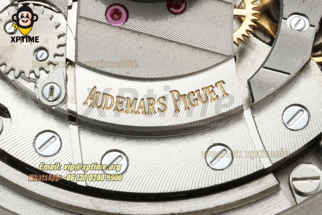 Royal Oak Offshore 26400SO 44mm APPF Gray & White/Stick on SS/RU Bracelet A7750 Royal Oak Offshore 26400SO 44mm APPF Gray & White/Stick on SS/RU Bracelet A7750