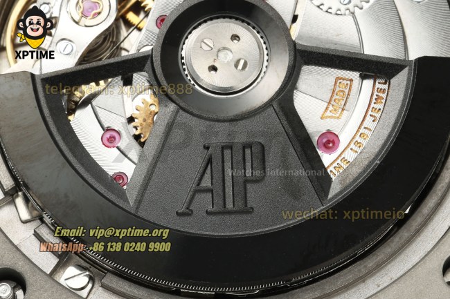Royal Oak Offshore 26400SO 44mm APPF White & Black/Stick on SS/RU Bracelet A7750 Royal Oak Offshore 26400SO 44mm APPF White & Black/Stick on SS/RU Bracelet A7750