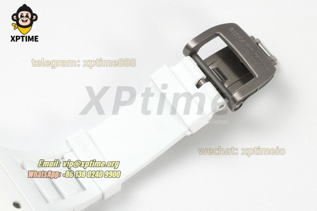 RM055 43mm APSF Sketelon Red/White on NTPT/RU Strap RMUL2 RM055 43mm APSF Sketelon Red/White on NTPT/RU Strap RMUL2