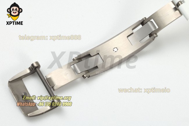 RM055 43mm APSF Sketelon Red/White on NTPT/RU Strap RMUL2 RM055 43mm APSF Sketelon Red/White on NTPT/RU Strap RMUL2