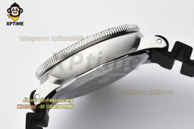 Submersible PAM1323 44mm VSF Gray/Dot on SS/RU Strap P9011 Super Clone Submersible PAM1323 44mm VSF Gray/Dot on SS/RU Strap P9011 Super Clone