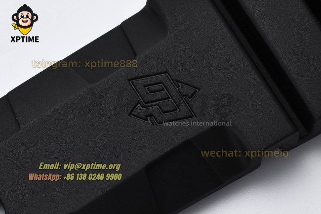 Submersible PAM1323 44mm VSF Gray/Dot on SS/RU Strap P9011 Super Clone Submersible PAM1323 44mm VSF Gray/Dot on SS/RU Strap P9011 Super Clone