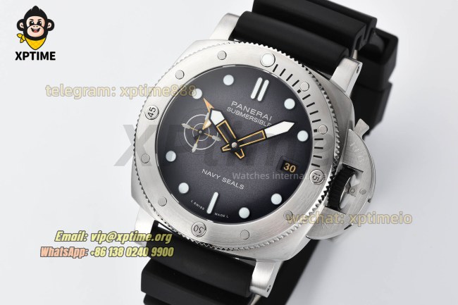Submersible PAM1323 44mm VSF Gray/Dot on SS/RU Strap P9011 Super Clone Submersible PAM1323 44mm VSF Gray/Dot on SS/RU Strap P9011 Super Clone