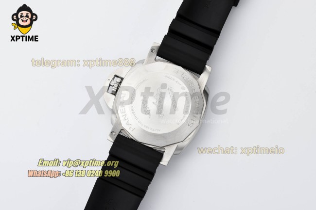 Submersible PAM683 42mm VSF Black/Dot on SS/RU Strap P900 Super Clone Submersible PAM683 42mm VSF Black/Dot on SS/RU Strap P900 Super Clone