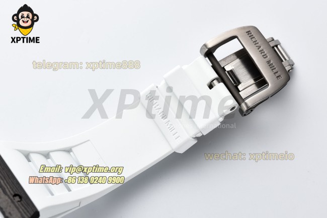 RM055 43mm APSF Sketelon White/Red on NTPT/RU Strap RMUL2 RM055 43mm APSF Sketelon White/Red on NTPT/RU Strap RMUL2