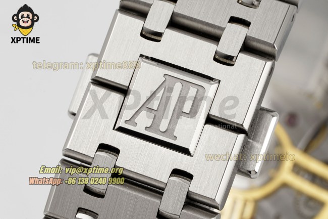 Royal Oak KAWS 41mm APSF XX Dial on SS Bracelet A4302 Super Clone Royal Oak KAWS 41mm APSF XX Dial on SS Bracelet A4302 Super Clone