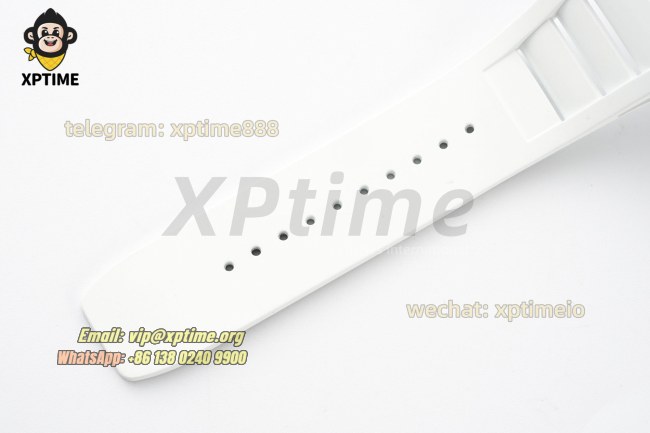 RM055 43mm APSF Sketelon/Blue on White CER/RU Strap RMUL2 RM055 43mm APSF Sketelon/Blue on White CER/RU Strap RMUL2