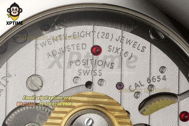 Villeret Complications 40mm APSF White/Roma/Numeral on SS/LE Strap A6654 Villeret Complications 40mm APSF White/Roma/Numeral on SS/LE Strap A6654