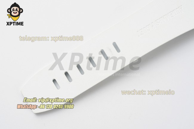Royal Oak Diver 15707 42mm APSF White/Stick on CE/RU Strap SA3120 Super Clone Royal Oak Diver 15707 42mm APSF White/Stick on CE/RU Strap SA3120 Super Clone